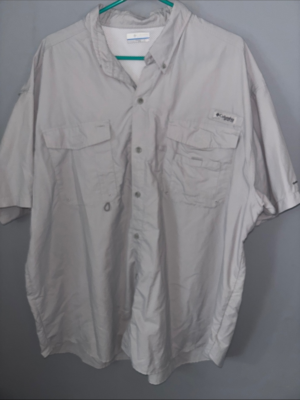 Columbia Men’s PFG Professional Fish Gear Short Sleeve Button-Down Shirt